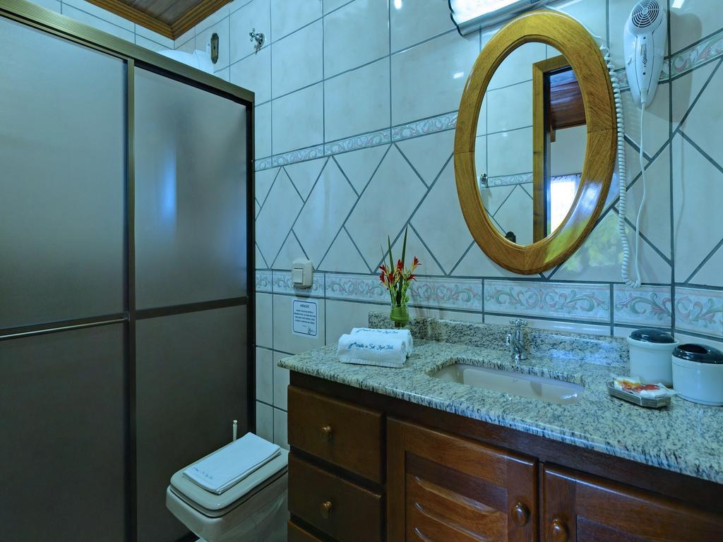Morada Do Sol Apart Hotel Гаропаба Стая снимка